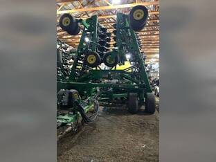 2018 John Deere 1890