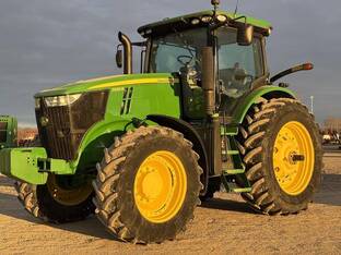 2013 John Deere 7230R
