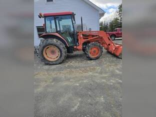 2002 Kubota M4900