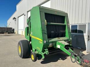 2009 John Deere 568