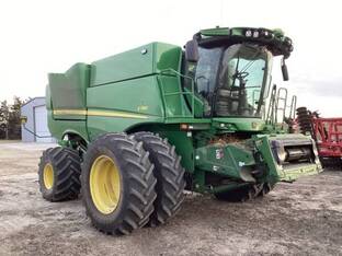 2023 John Deere S780