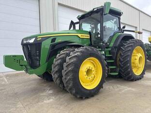 2025 John Deere 8R 410