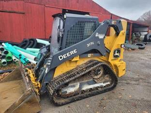 2021 John Deere 317G