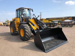 2026 JCB 427