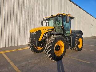 2020 JCB Fastrac 4220