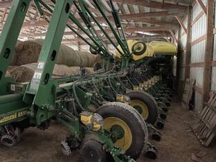 2009 John Deere 1770NT CCS