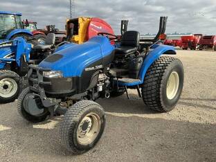 2001 New Holland TC40D
