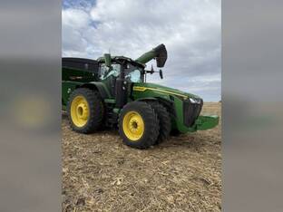 2021 John Deere 8R 370