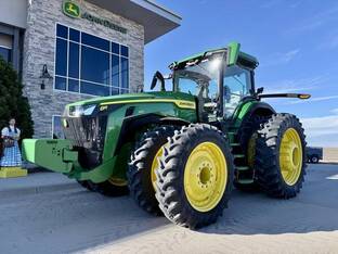 2024 John Deere 8R 410