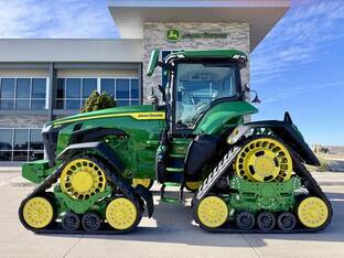 2023 John Deere 8RX 410