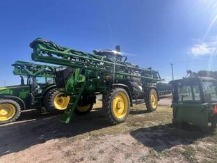 2022 John Deere 412R