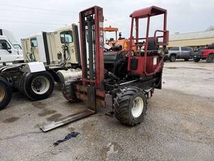 2003 Moffet M5500