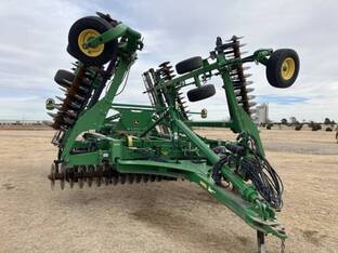 2021 John Deere 2660VT