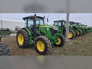 2024 John Deere 6135E