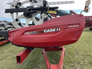 2023 MacDon Industries FD240