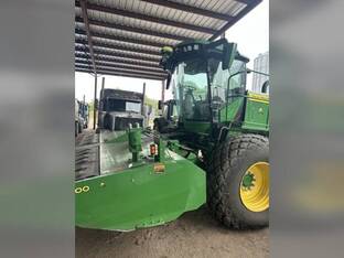 2024 John Deere W235R