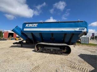 2013 Kinze 1300