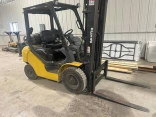 2011 Komatsu FG25ST-16