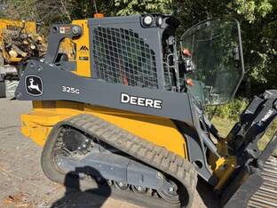 2025 John Deere 325G