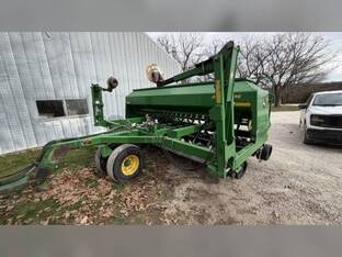 2014 John Deere 1590