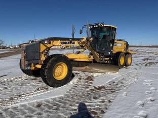 2017 Komatsu GD655-6