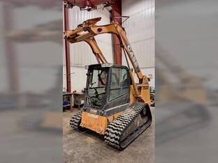 2011 Case TR320