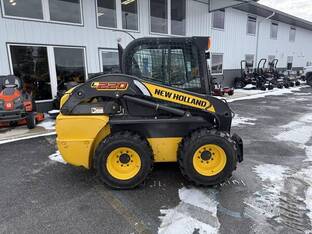 2013 New Holland L220