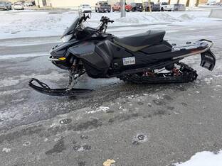 2022 Ski-Doo MACH Z 900 ACE TURBO R