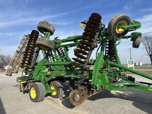 2023 John Deere 2660VT