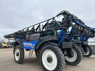 2022 New Holland SP410F
