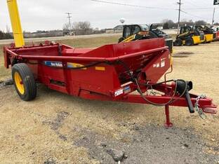 2025 New Holland 165