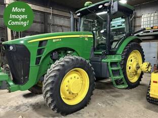 2010 John Deere 8225R