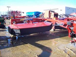 2016 New Holland H7230