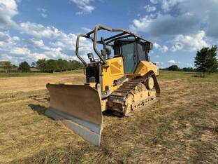 2022 Caterpillar D5