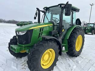 2022 John Deere 5090M