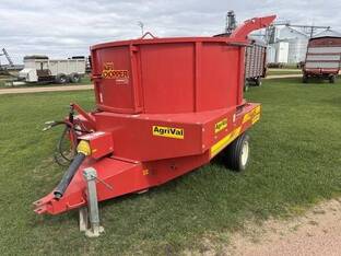 2012 AgriVal 5600H