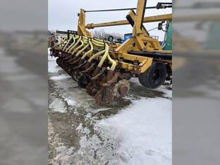 2021 Bazooka Farmstar T1242448