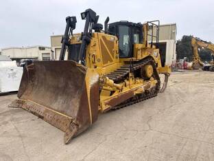 2023 Caterpillar D8