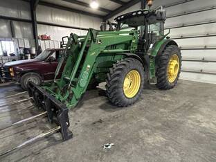 2012 John Deere 6170R