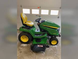 2025 John Deere X590