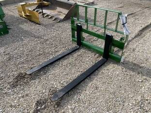 2025 John Deere AP12G