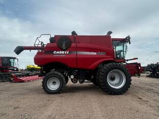 2011 Case IH 8120