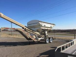 2022 Unverferth 2755XL