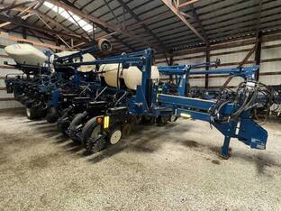 2012 Kinze 3800ASD