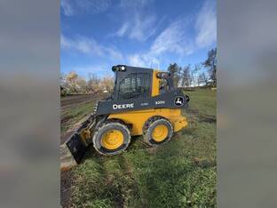 2024 John Deere 320G