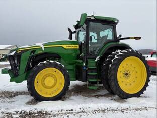 2022 John Deere 8R 280