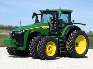 2023 John Deere 8R 410