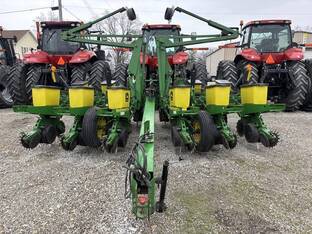 2000 John Deere 1760