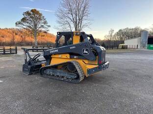 2022 John Deere 333G