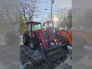 2013 Mahindra 6010 HST